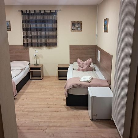 Pensiunea Cupidon Tîrgu Secuiesc Exterior foto