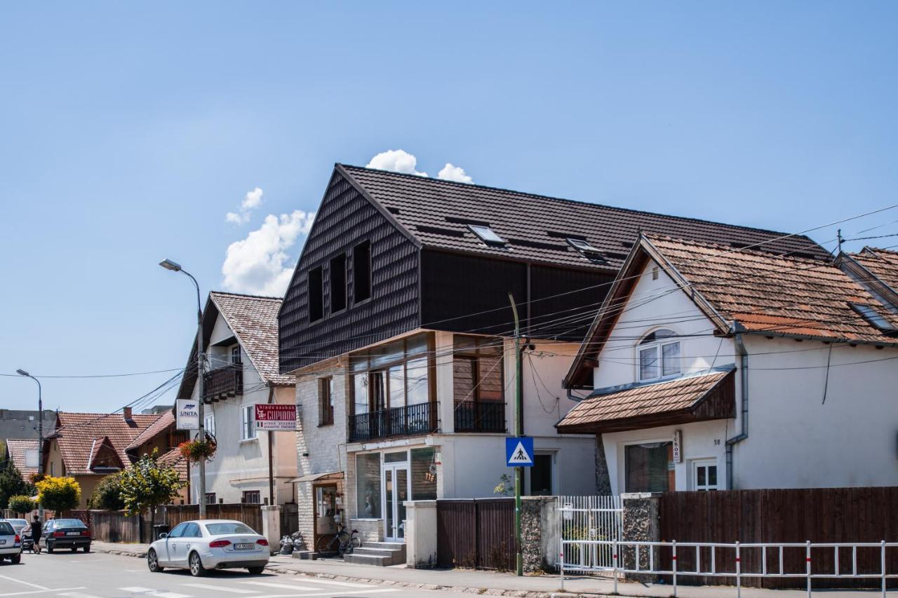 Pensiunea Cupidon Tîrgu Secuiesc Exterior foto